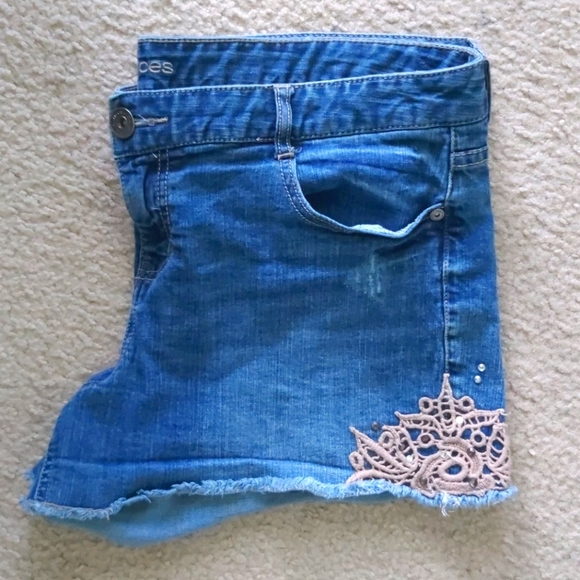 Maurices jean shorts - Picture 1 of 4
